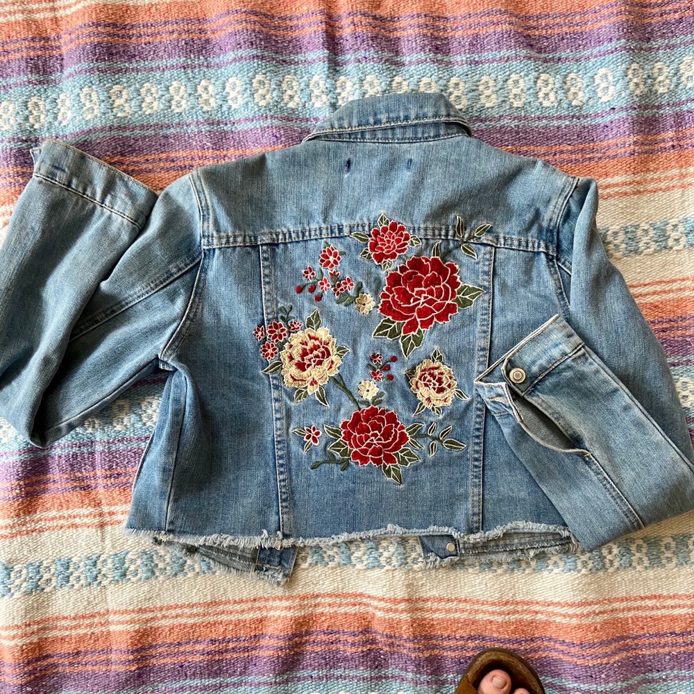 Embroidered Jean/Denim Cropped Jacket